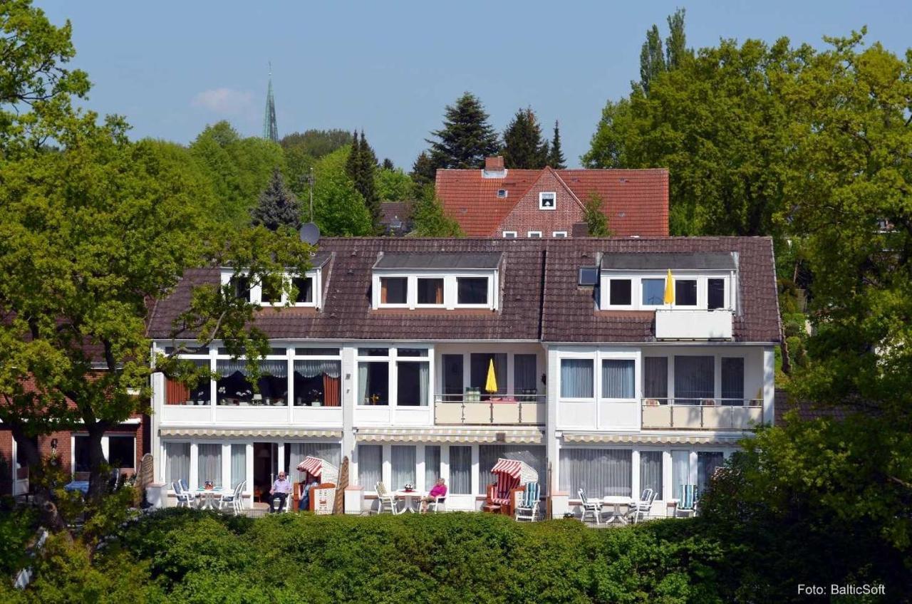 Gaestehaus Windrose Apartment Pelzerhaken Exterior photo